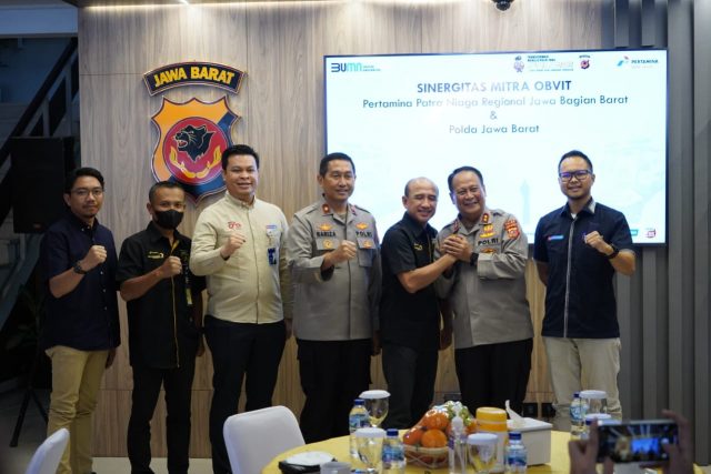 Penyerahan Partisipasi Bantuan Pembangunan Masjid Sat Brimob Polda Jabar dan Bantuan Dua Unit Buggy Car Dari Pertamina Patra Niaga RJBB Kepada Polda Jabar