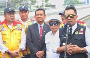 Tedy Rusmawan Hadiri Fungsionalisasi Flyover Kopo