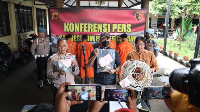 Polisi Tangkap Empat Tersangka Kuli Bangunan di Bandung Barat Mencuri Mesin Hingga Kabel di Tempat Kerjanya
