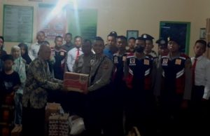 Bersama Siswa Latja, Polisi Berikan Bansos ke Panti Asuhan