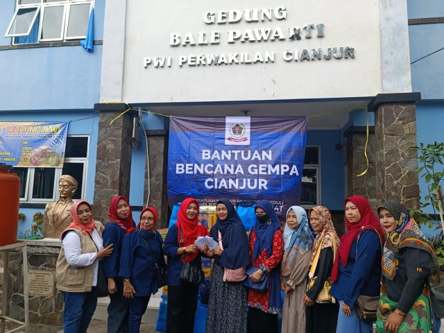 IKWI Jabar dan PWI Peduli Terus Galang Donasi, Bantuan Untuk Korban Gempa Cianjur disalurkan