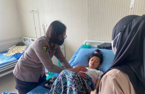 Tenaga Kesehatan Polri Lakukan Pemeriksaan Rutin Pasca Bencana Gempa Bumi Cianjur