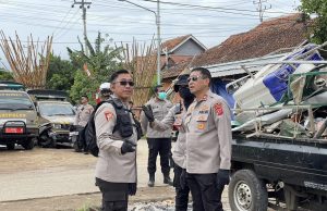 Wakapolda Jabar Cek Pembersihan Puing Material Bangunan Dampak Gempa Cianjur