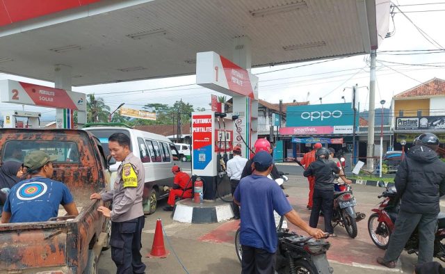 Pastikan Stok BBM Aman, Polisi Monitoring SPBU