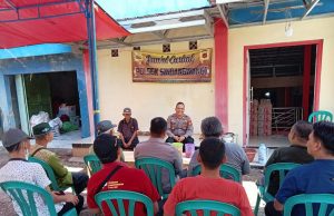 Program Jumat Curhat Sebagai Media Pererat Silaturahmi Kamtibmas