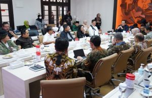 Komisi VI DPR RI Dorong Pos Indonesia Pimpin Holding BUMN Logistik Nasional