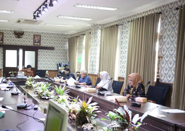 Pansus 6 DPRD Kota Bandung Bahas Raperda Penyusunan Propemperda
