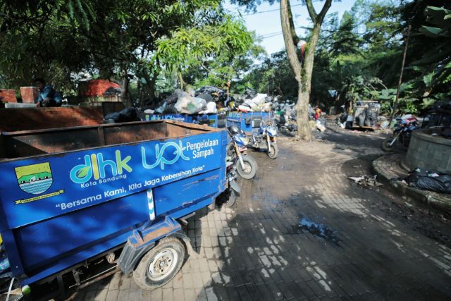 Banyaknya Penumpukan Sampah di TPS, Ema Minta Berbagai Pihak Untuk Saling Berkolaborasi
