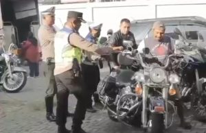 Polisi Angkut Ratusan Motor Berknalpot Brong di Lembang Bandung, Ada Harley Davidson