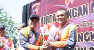 Kabid Humas Polda Jabar Raih Juara 1 Pertandingan Menembak Dalam Rangka Memperingati Hari Bhayangkara Ke - 77 Tahun 2023