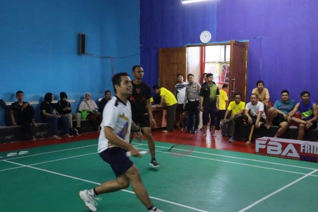 Kapolres Buka Turnamen Badminton AA Dede Cup dalam Rangka Hari Bhayangkara ke-77