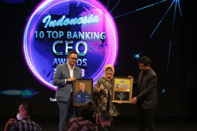 Mantap, bank bjb Raih Dua Penghargaan Indonesia Innovation Awards 2023 (1)
