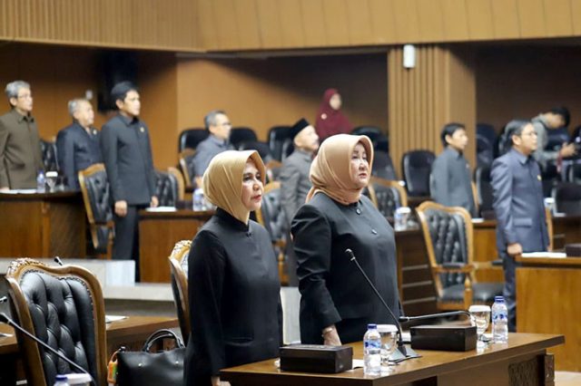 DPRD Umumkan Usulan Pemberhentian Wali Kota Bandung Masa Jabatan 2018 2023