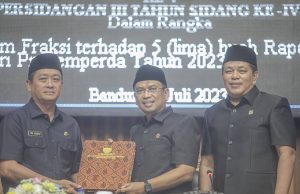 Pandangan DPRD Soal Lima Raperda, Ema Minta OPD Catat Hal yang Dikritisi