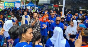 Jalan Santai PWI Pusat HUT ke-62 IKWI Berlangsung Meriah