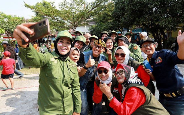 Wakil Ketua DPRD Kota Bandung Hadiri Lomba Lintas RW Piala Kelurahan Derwati