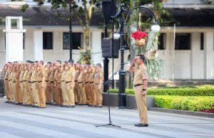 Ema Sumarna Himbau Masyarakat Kibarkan Bendera Mulai 1 Agustus