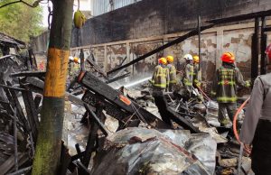 Kantin Terminal Leuwipanjang Alami Kebakaran!