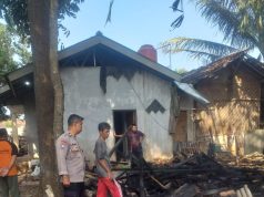 Bakar Sampah Sebuah Rumah Terbakar, Polisi Cek TKP
