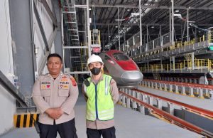 Polda Jabar Ingatkan Security Lebih Ketat Terhadap Orang yang Tidak Berkepentingan di Sekitar Jalur Perlintasan Proyek Kereta Cepat