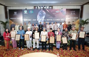 10 Insan Budaya Kota Bandung Raih Penghargaan
