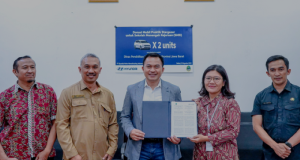 Disdik Jabar Terima 2 Unit Mobil untuk Pembelajaran SMK Dari PT HMMI