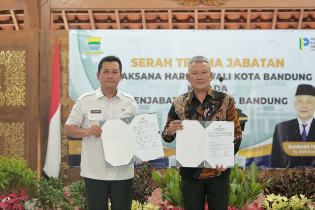 Sertijab Pj Wali Kota Bandung, Bambang: Fokus Penanganan Darurat Sampah dan Jaga Bandung Kondusif