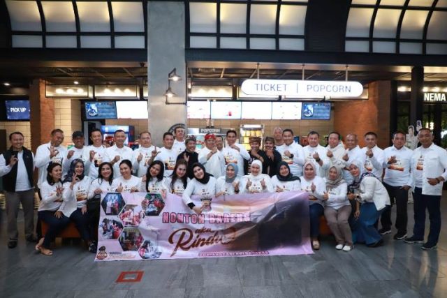 Kapolda Jabar Bersama Pejabat Utama Polda Jabar Nobar Film Inspiratif 