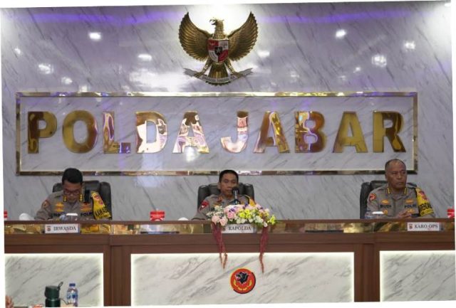 Kapolda Jabar Hadiri Kegiatan Taklimat Akhir Audit Kinerja Itwasda Polda Jabar Tahap II TA. 2023