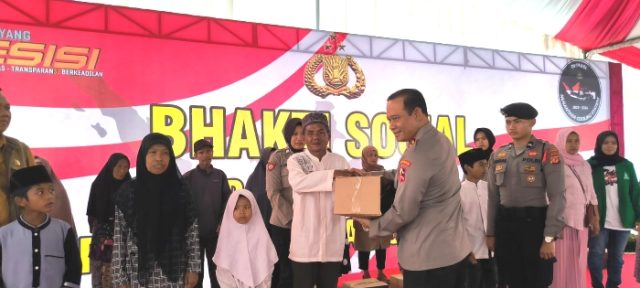 Wujudkan Pemilu Damai, Kaops Nusantara Cooling System Tebar 1.500 Paket Sembako di Tasikmalaya
