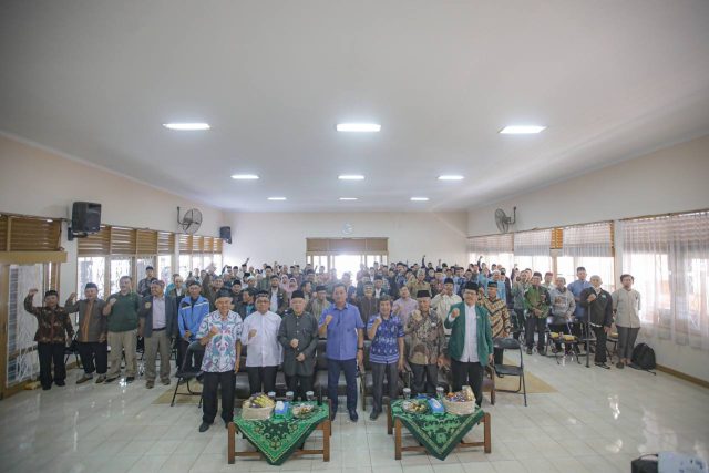 Ema Ajak Tokoh Agama Ubah Sampah dari Gegeleuh Jadi Barokah