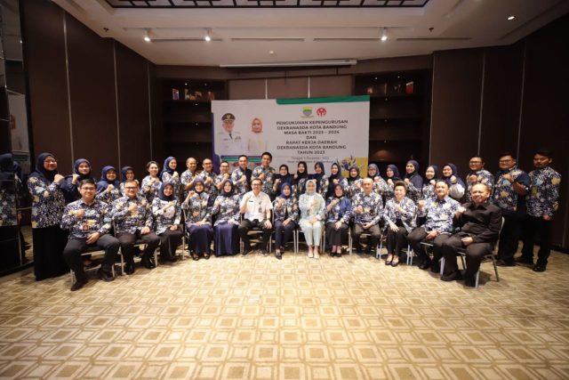 Raker Dekranasda Kota Bandung Kukuhkan Kepengurusan Tahun 2023-2024