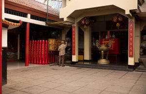 Sambut Imlek, Begini Persiapan di Vihara Dharma Ramsi Kota Bandung