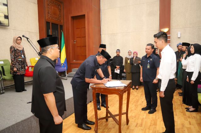 21 Tenaga Teknis PPPK Pemkot Bandung Resmi Dilantik