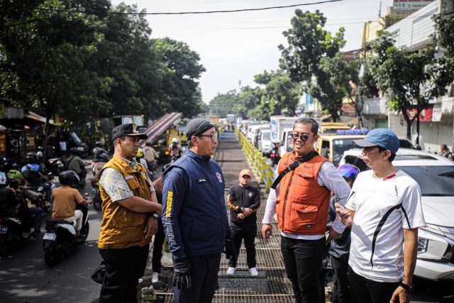 Perbaikan Jalan dan Trotoar Masih Jadi Prioritas Pembangunan Kota Bandung Tahun 2024