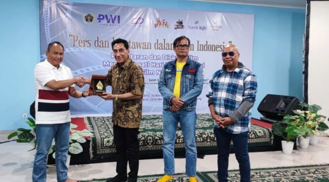 PWI Jawa Barat Bersama FFB Gelar Nonton Bareng Film 'Mau Jadi Apa'