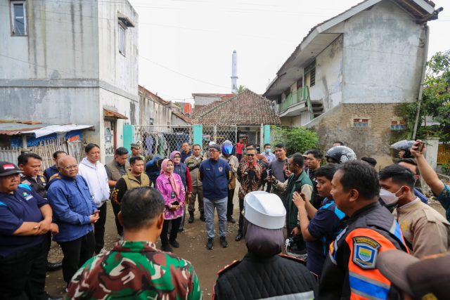 Pemkot Bandung Segera Tata Parkir dan PKL Pasar Kordon