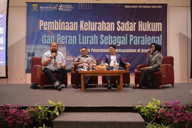 Kelurahan Sadar Hukum, Pemkot Bandung Bina 151 Lurah Sebagai Paralegal