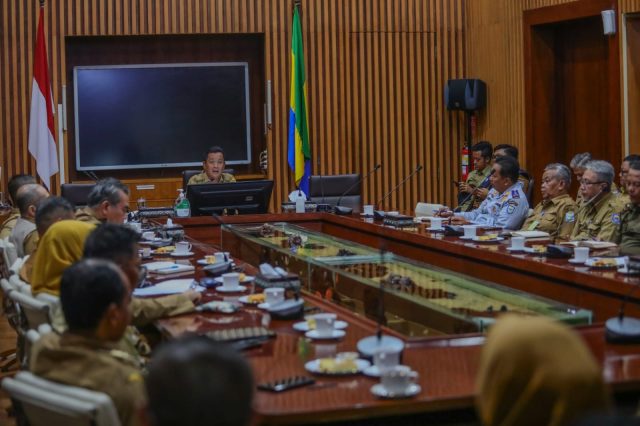 Pemkot Bandung Akselerasi Penyelesaian Keluhan Masyarakat dari Kemacetan Hingga penataan PKL