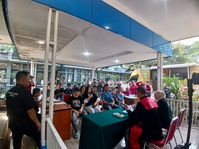 Satpol PP Ajukan Para Pelanggar Perda ke Meja Hijau