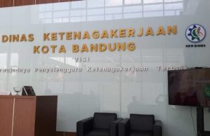 Resepsionis 'Bohongi' dan Halangi Awak Media, Ada Apa dengan Disnaker Kota Bandung