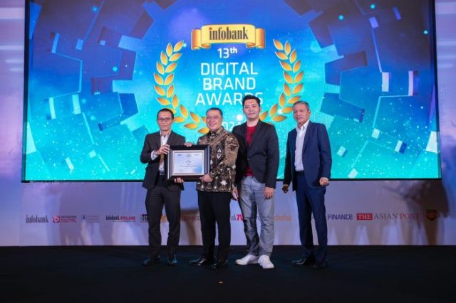 Sebanyak 7 Penghargaan Berhasil Diraih bjb di Ajang 13th Infobank-Isentia Digital Brand Recognition 2024