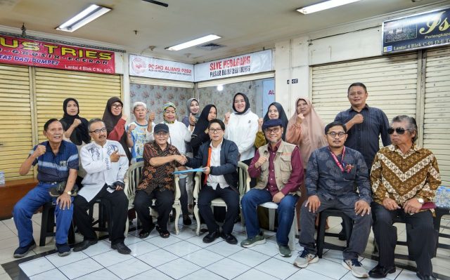 Hadiri Undangan Aliansi Pedagang Pasar Baru, Erick Darmadjaya Pertemukan Pedagang dengan PT DSMJ