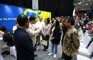 Tedy Rusmawan Dorong Peningkatan Kuota Layanan Paspor di MPP