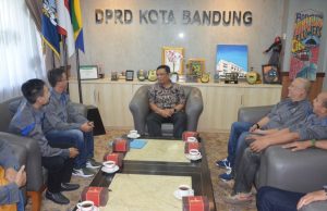 Tedy Rusmawan Terima Audiensi Pengurus Baru Pokja PWI Kota Bandung
