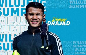 Dimas Drajad resmi gabung Persib. (Persib.co.id)