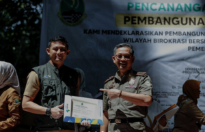 Sekda Jabar Berpesan Wujudkan Birokrasi yang Bersih, Ade Afriandi Tandatangani Pakta Integritas