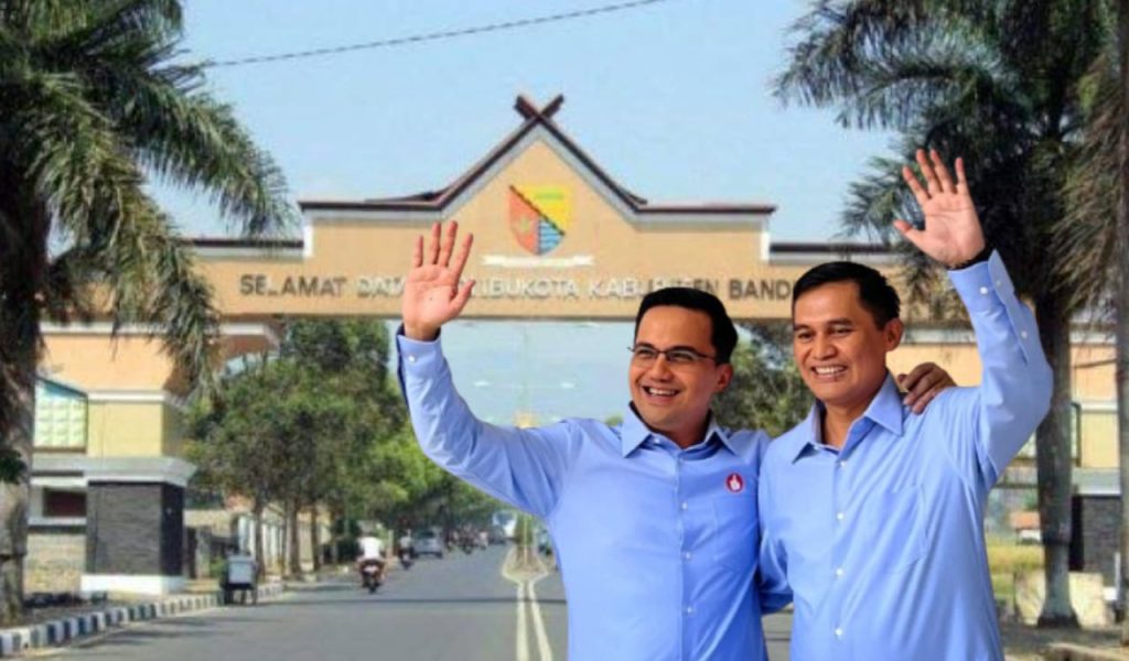 Kang Aher Kampanyekan Pasangan Calon Bupati/Wakil Bupati Bandung Sahrul-Gun Gun
