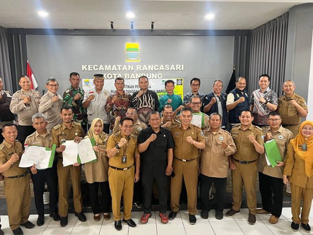 Politisi PKS Elton Agus: Kepengurusan Baru Forum RW Rancasari Harus Lebih Baik Politisi PKS Elton Agus: Kepengurusan Baru Forum RW Rancasari Harus Lebih Baik