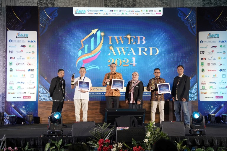 Kembangkan UMKM, bank bjb Raih Penghargaan dari IWEB (2)